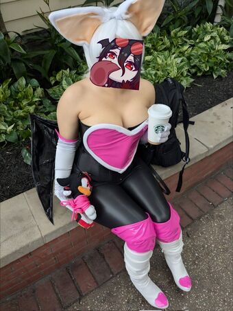Carmilla Roux