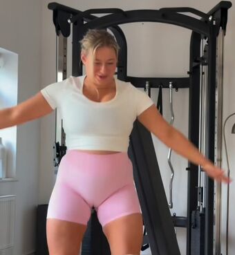 Carys whittaker / busybeecarys Nude Leaks OnlyFans Photo 6