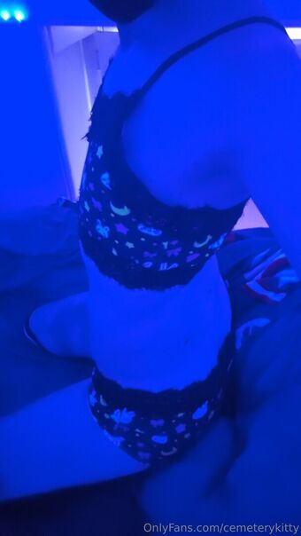 cemeterykitty Nude Leaks OnlyFans Photo 12