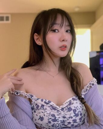 Ceweina Nude Leaks OnlyFans Photo 4