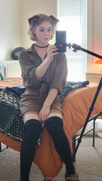 Charlotte40404 Nude Leaks OnlyFans Photo 19