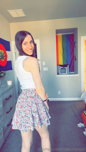 cheekytransgirl