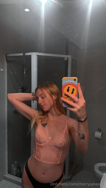 cherryjanexox Nude Leaks OnlyFans Photo 4