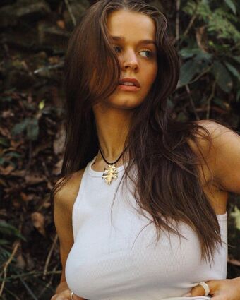 Chloe Campbell