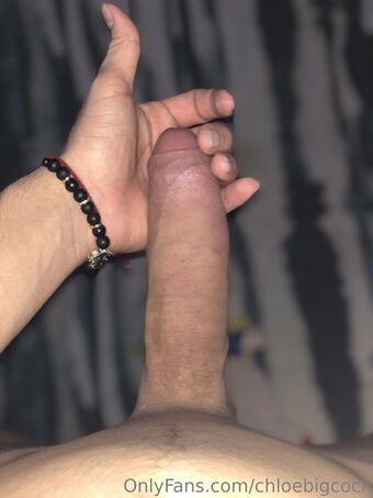 Chloebigcock