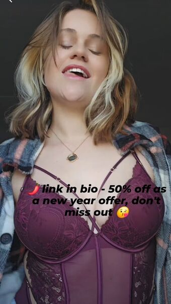 Chloemez Nude Leaks OnlyFans Photo 4
