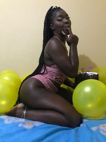 chocolate-kitti Nude Leaks OnlyFans Photo 15