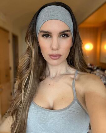 Christy Carlson Romano Nude Leaks OnlyFans Photo 37