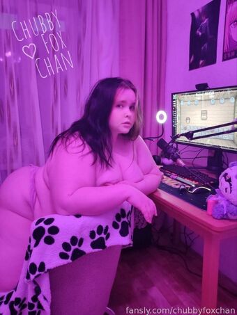 ChubbyFoxChan Nude Leaks OnlyFans Photo 12