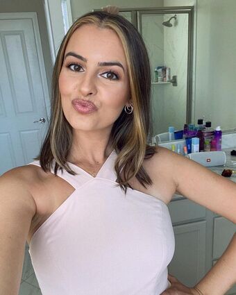 Cimorelli Nude Leaks OnlyFans Photo 8