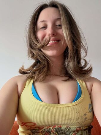 Clara Perlmutter Nude Leaks OnlyFans Photo 24