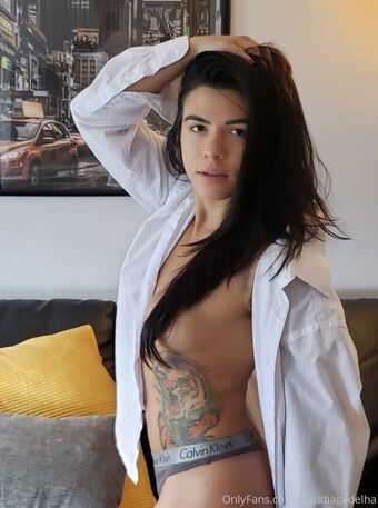 Claudia Gadelha Nude Leaks OnlyFans Photo 13
