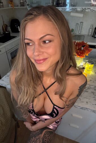 cocomih Nude Leaks OnlyFans Photo 15