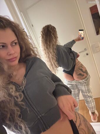 cocomih Nude Leaks OnlyFans Photo 20