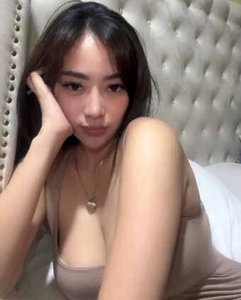 collynqueano Nude Leaks OnlyFans Photo 7
