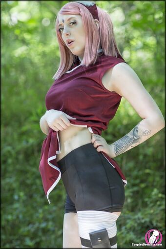 Cosplay Deviants