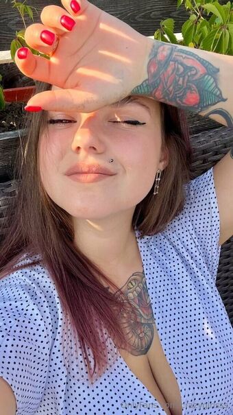 crazygirlsss Nude Leaks OnlyFans Photo 2