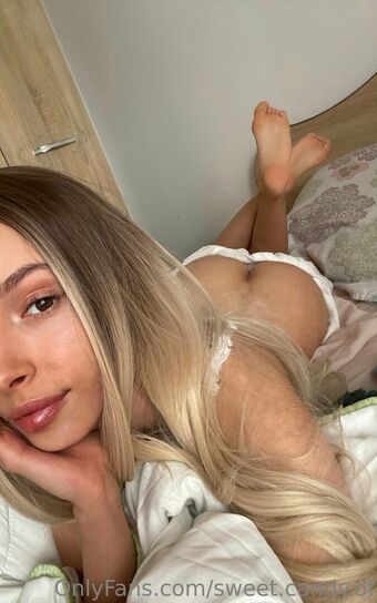 Cristina Maria Nude Leaks OnlyFans Photo 37