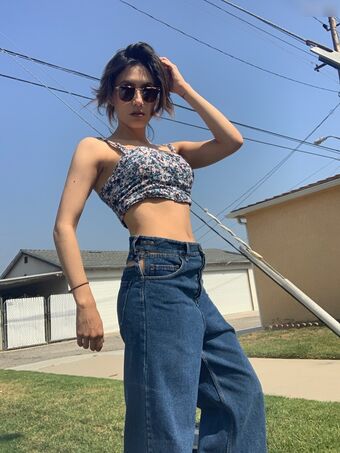 Cristina Vee Valenzuela