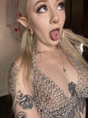 crybabypixie Nude Leaks OnlyFans Photo 3