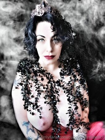 curvyemeraldwitch Nude Leaks OnlyFans Photo 36