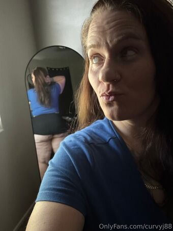 curvyj88 Nude Leaks OnlyFans Photo 13