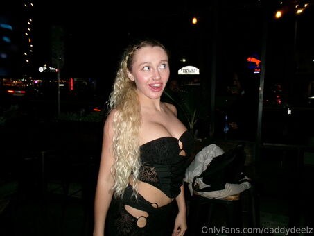 daddydeelz Nude Leaks OnlyFans Photo 137