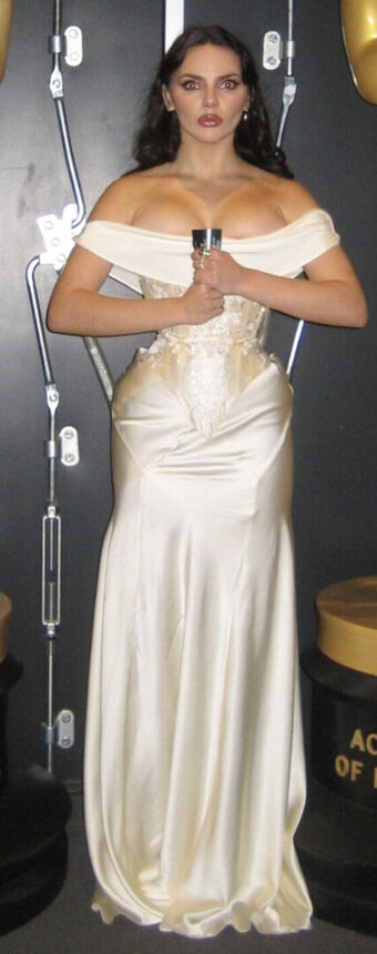 Dafne Keen Nude Leaks OnlyFans Photo 306