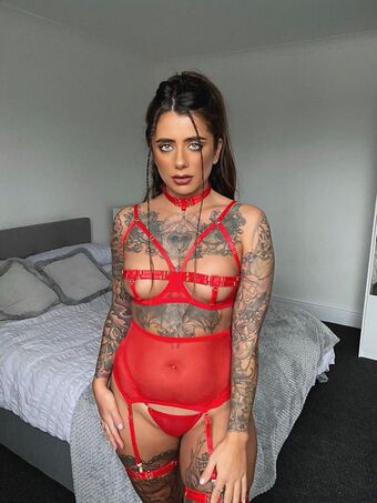 Daisy Darling