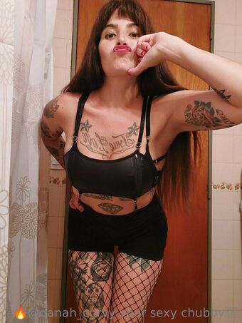danah_curvy
