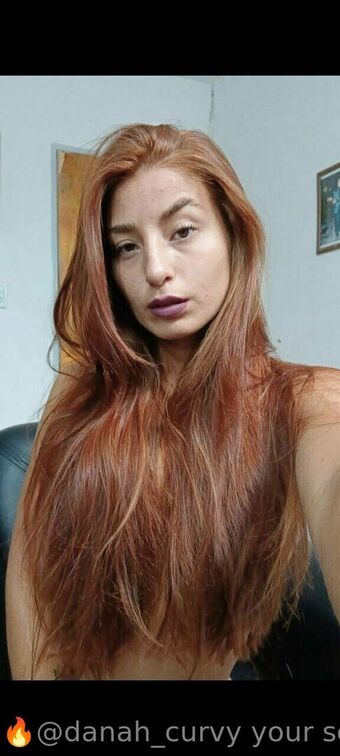 danah_curvy