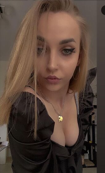 dance.blonde Nude Leaks OnlyFans Photo 5
