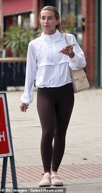 Dani Dyer Nude Leaks OnlyFans Photo 15