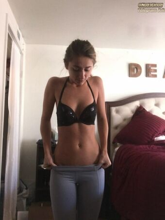 Danielle Autieri Nude Leaks OnlyFans Photo 1