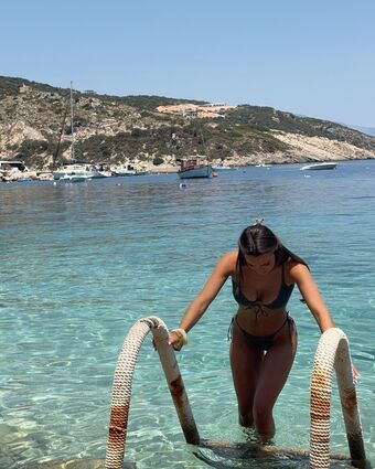 Danielle Metz Nude Leaks OnlyFans Photo 5