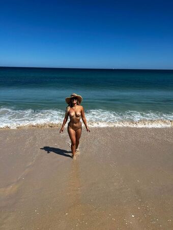 Danihelll Nude Leaks OnlyFans Photo 9