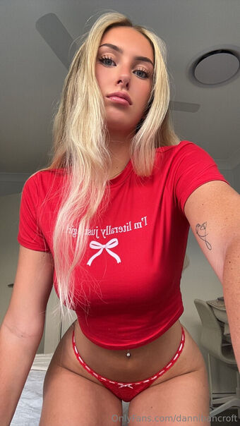 Danni Bancroft Nude Leaks OnlyFans Photo 2