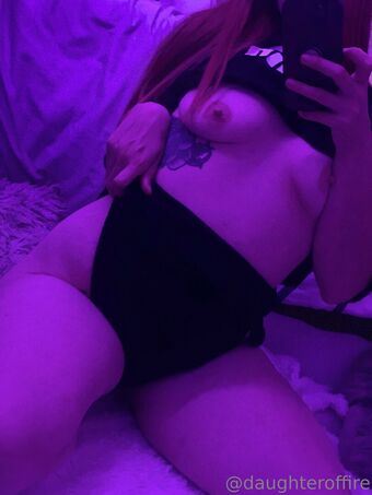 daughteroffire