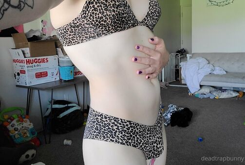 deadtrapbunny Nude Leaks OnlyFans Photo 5