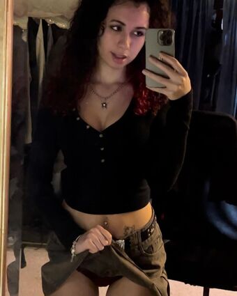 deathfallfears Nude Leaks OnlyFans Photo 2