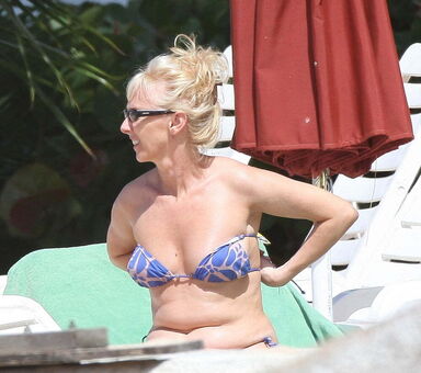 Debbie McGee Nude Leaks OnlyFans Photo 8