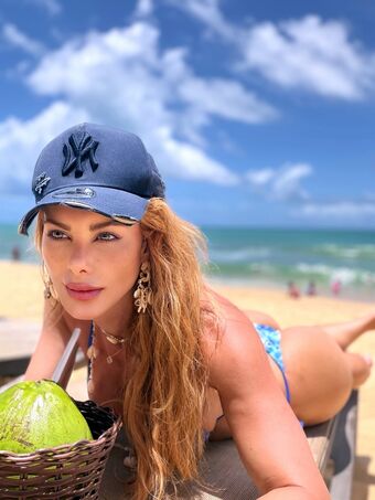 Deborah Albuquerque Nude Leaks OnlyFans Photo 121