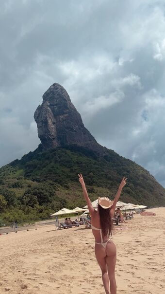 Deborah-secco