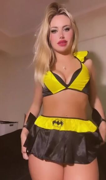 Deinaflow_ Nude Leaks OnlyFans Photo 33