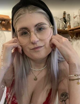 Deineemilia Nude Leaks OnlyFans Photo 124