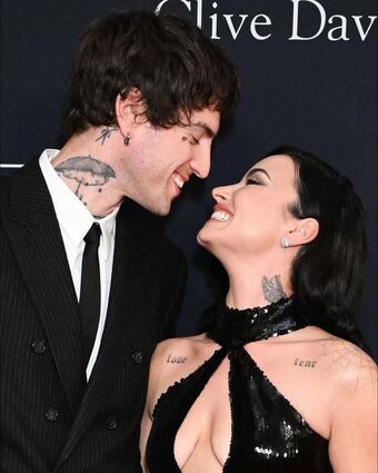 Demi Lovato Nude Leaks OnlyFans Photo 775