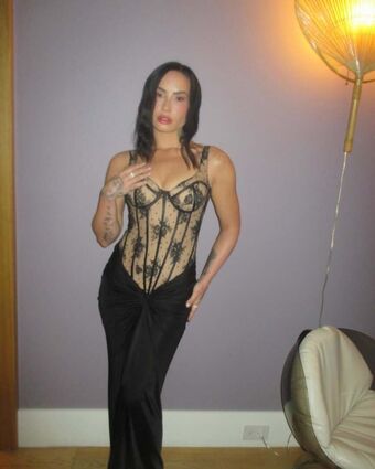 Demi Lovato Nude Leaks OnlyFans Photo 776