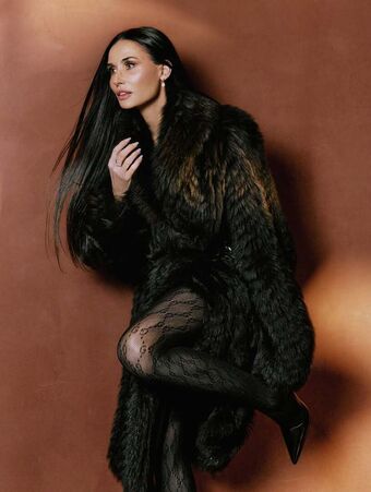 Demi Moore Nude Leaks OnlyFans Photo 180