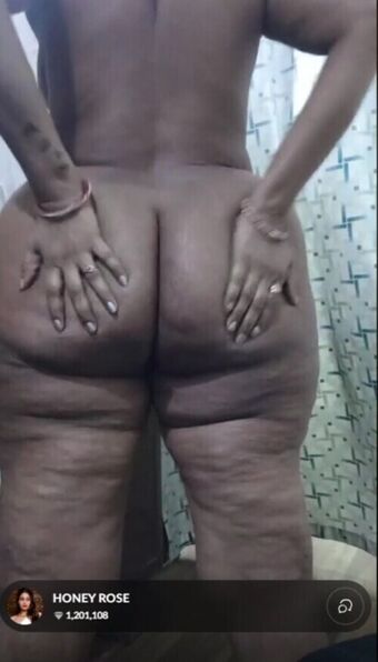 Desi Asszilla Nude Leaks OnlyFans Photo 17