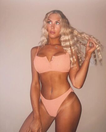 Dezmin Schubel Nude Leaks OnlyFans Photo 14